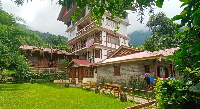Exterior view, Daragaon Retreat (Gurung Homestay) in Pelling