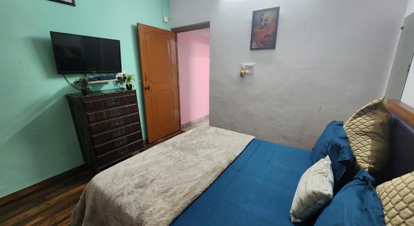Entire Airconditioned Apartment as Value of Money photo