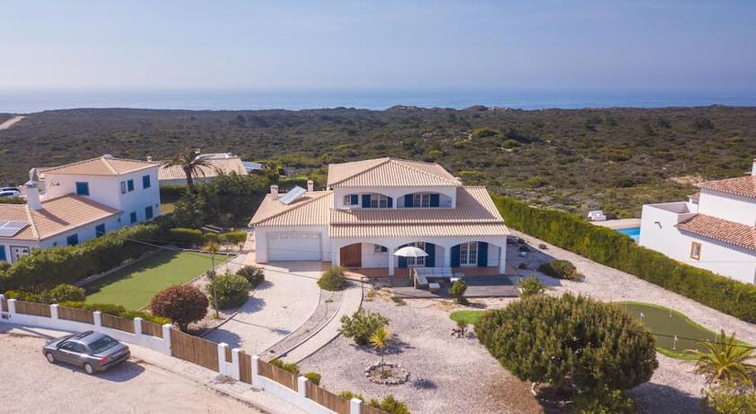 Villa Ocean Breeze — Hotel in Aljezur