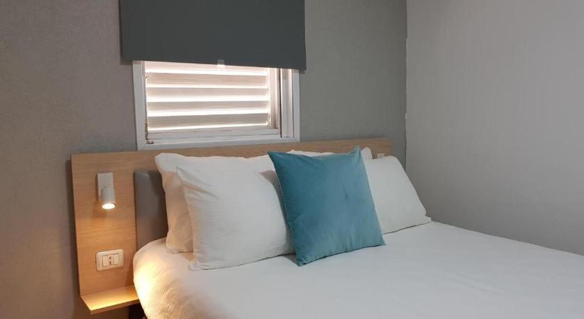 Airport Guest House
