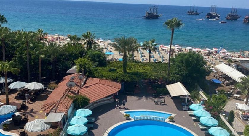 Azak Hotel - image 15