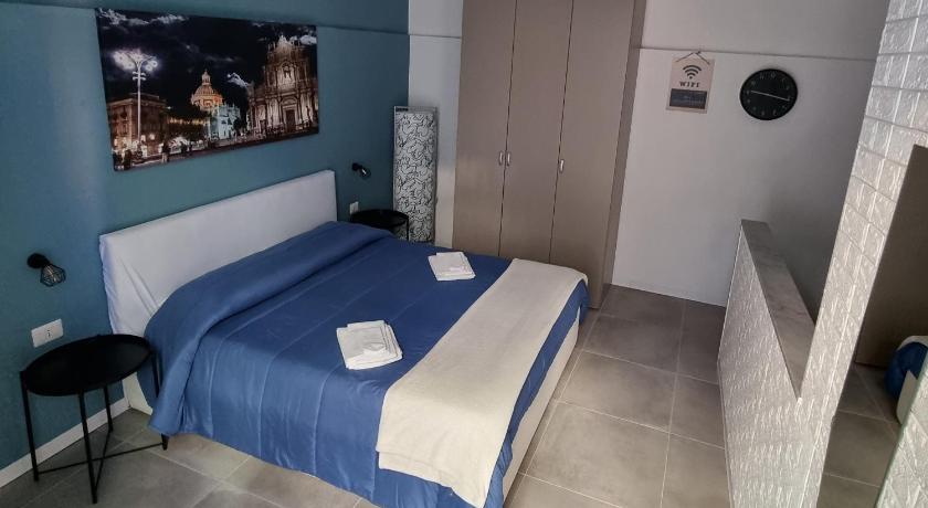Il vicolo home