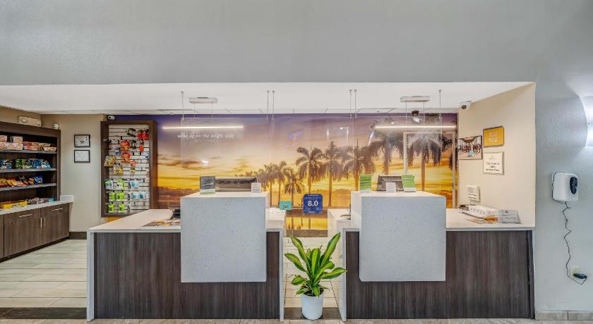 La Quinta Inn & Suites by Wyndham PCB Pier Park area photo