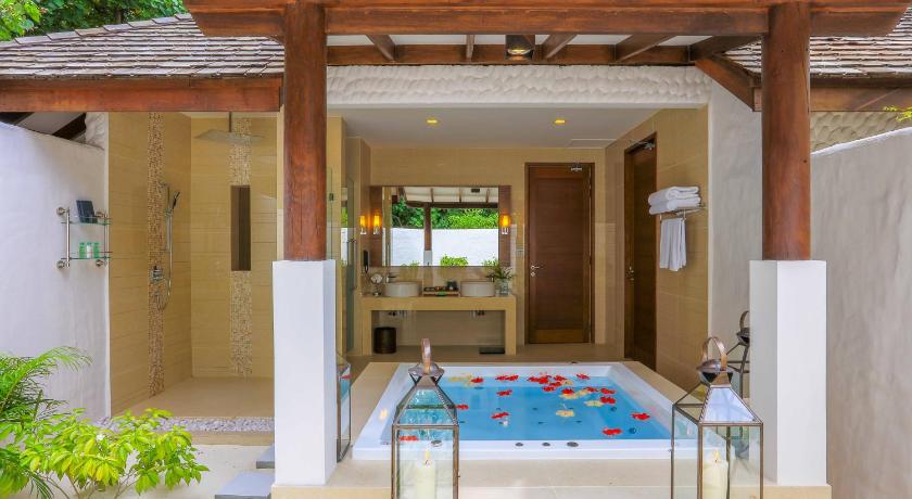 豪華日落海灘別墅 - 有泳池 (Deluxe Sunset Beach Villa with Pool)的照片 13