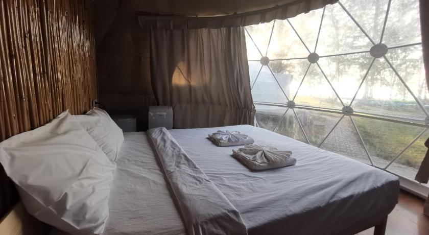 Image of Dome Sea View 0