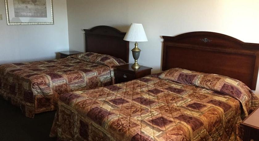 Summer Wind Budget Motel photo