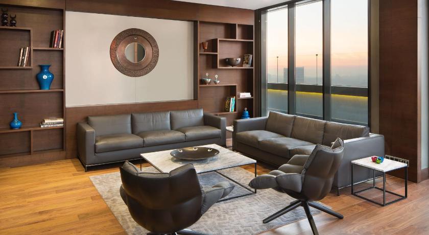 Sheraton Grand Istanbul Atasehir - image 9