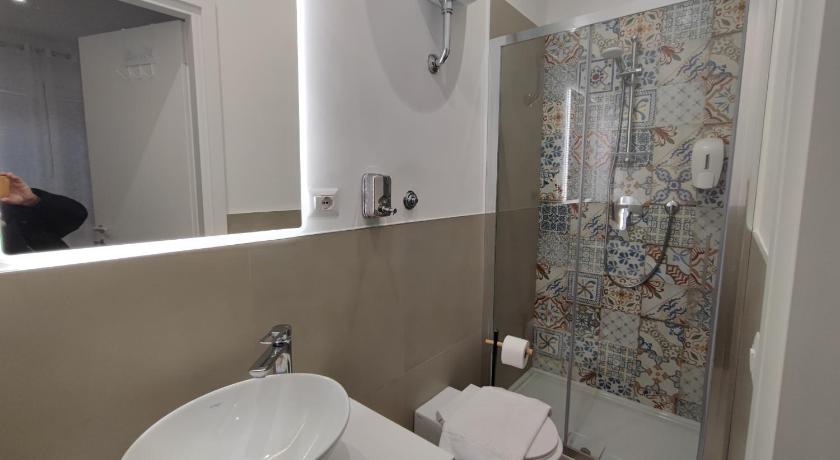 Salus Inn photo