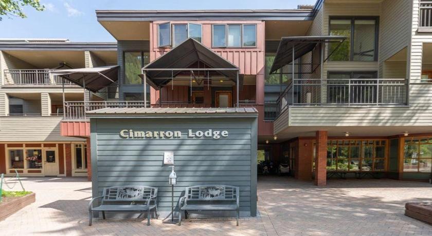 Telluride (CO) Ski In Out Lift 7! Deck, Hot Tub, Garage Parking condo 4-Star Accommodation amenity