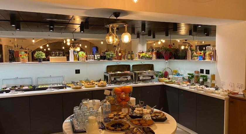 貝爾格勒 Capital Hotel Garni 4星级 酒店 泳池