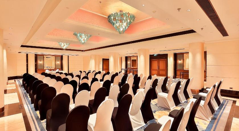 Welcomhotel by ITC Hotels Devee Grand Bay Visakhapatnam - image 14