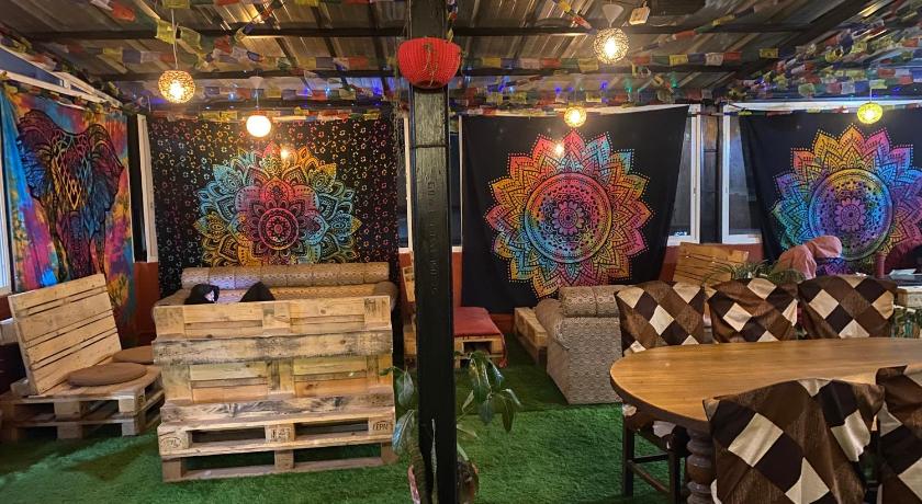Birds Nest Hostel photo