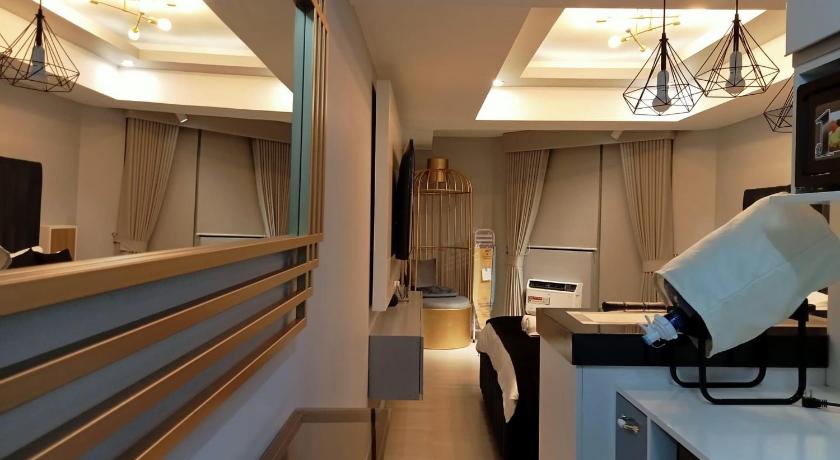 Elegant Studio at Azure North Pampanga photo