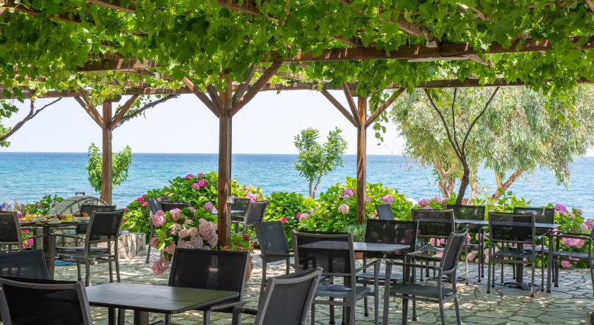 Cleopatra Hotel Horefto - image 14