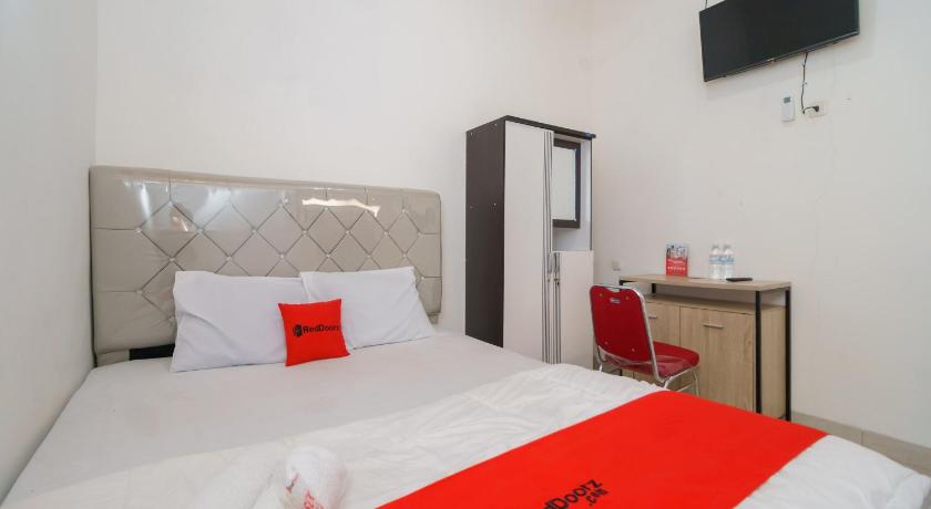 RedDoorz @ Jalan Sultan Agung Lampung photo
