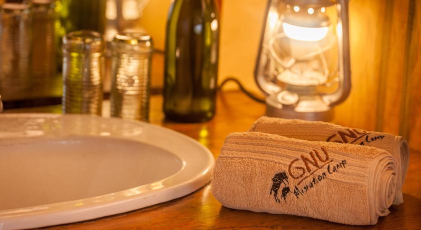Gnu Mara River Camp photo