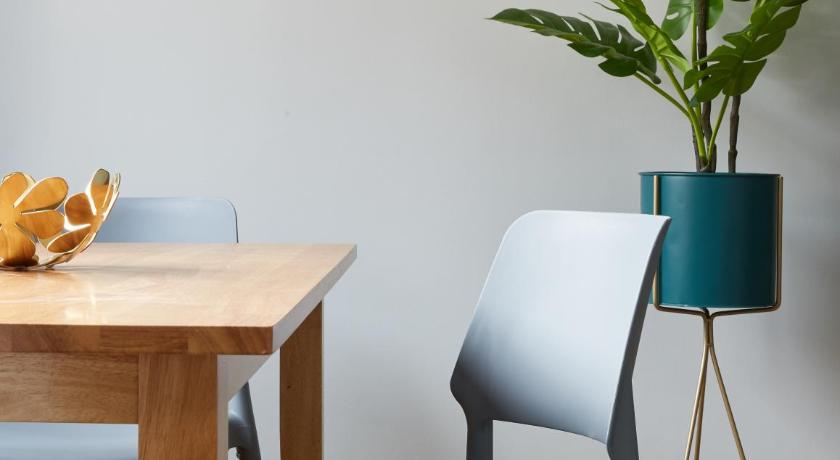 Holborn by Viridian Apartmetns - image 6