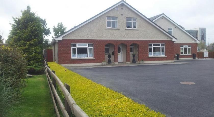 GoldenDawn Guest House — Hotel in Dublin