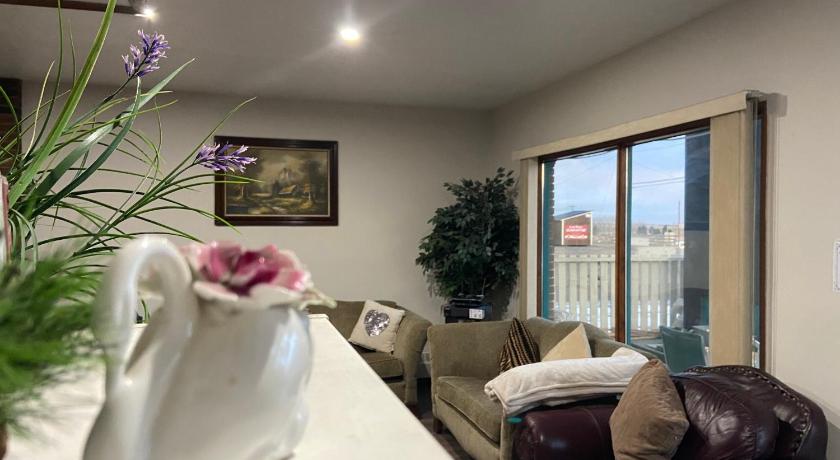 RANCHLAND Inn photo