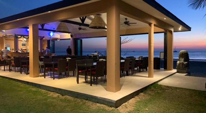Laguna Beach Club - image 5