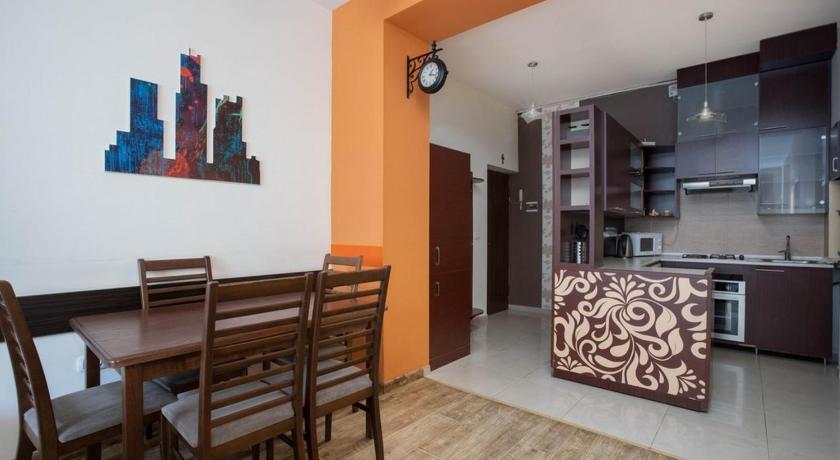 Stay Inn Apartments on Nalbandyan 7-1 photo