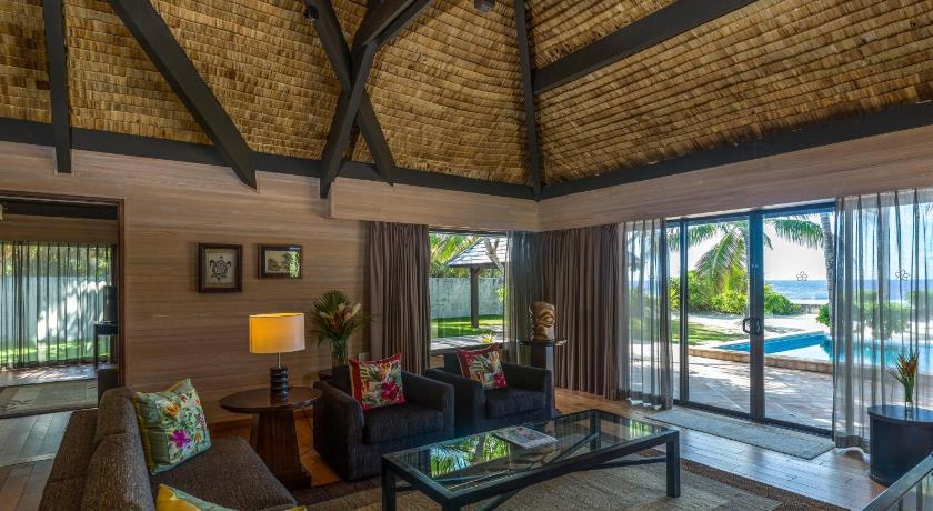 Image of Reefside Royal Garden Villa 2-Bedrooms with Pool, Ocean view 7