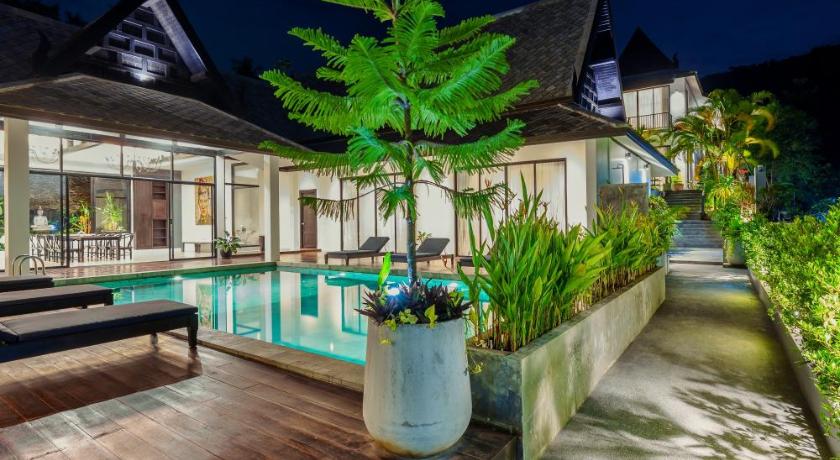 Phang Nga Yao Bada Badoo Boutique Resort   5-Star Hotel pool