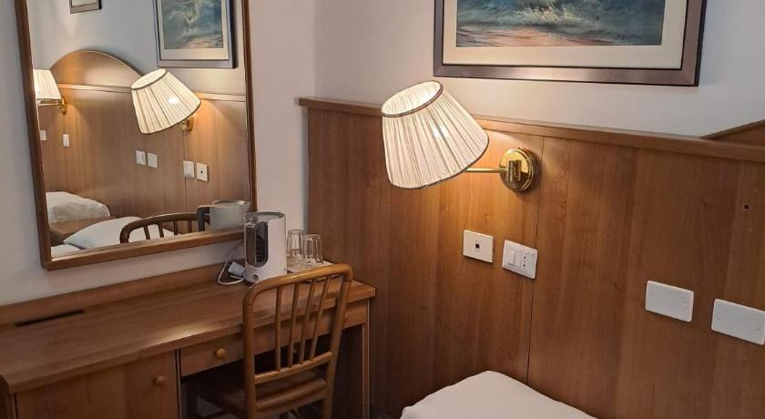 罗马 STAR HOTEL ROMA 3星级 酒店 泳池