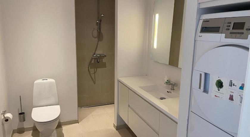 Image of Two-Bedroom Apartment (6) with Terrace 2