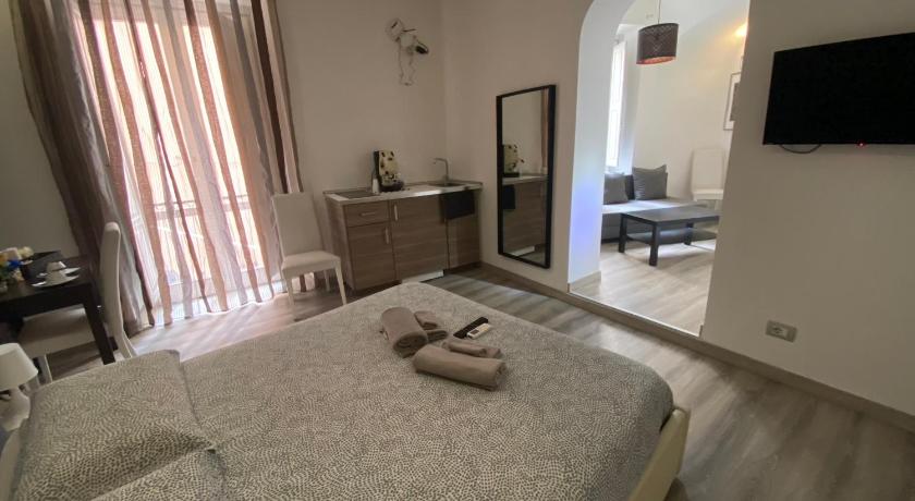Image of Junior Suite with Balcony 1