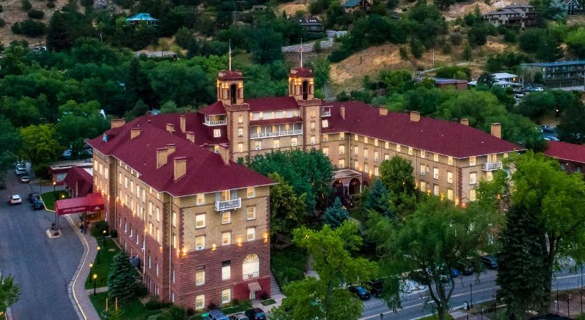 The Hotel Colorado photo
