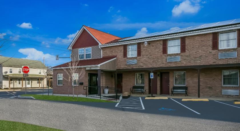 Red Roof Inn Hershey photo