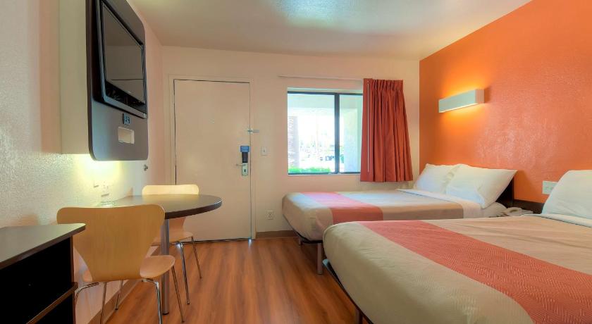 Motel 6-Palm Springs, CA - Downtown photo