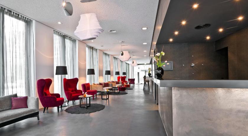 베를린 코스모 호텔 베를린 미테 (COSMO Hotel Berlin Mitte) 4성급 호텔 외관