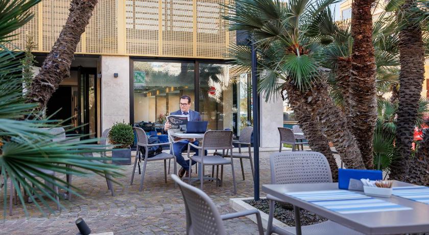 罗马 Fly Deco Hotel 4星级 酒店 餐厅