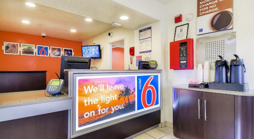 Motel 6-Chino, CA - Los Angeles Area