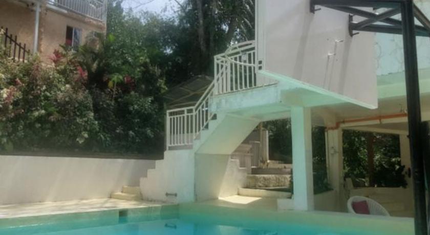 A touch of Pink secret garden resort photo