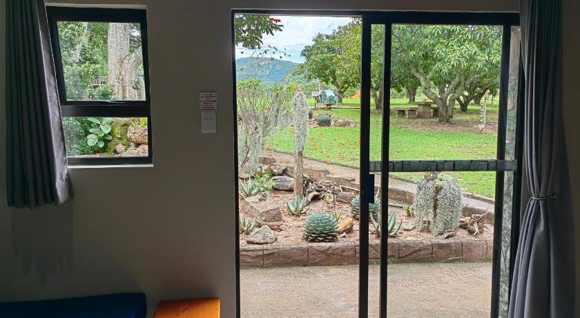 Mountain Valley Stay - UNIT 4 photo