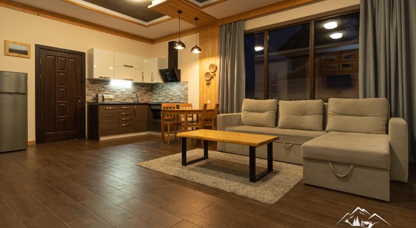 Apartments Chalet Girska Hatyna photo
