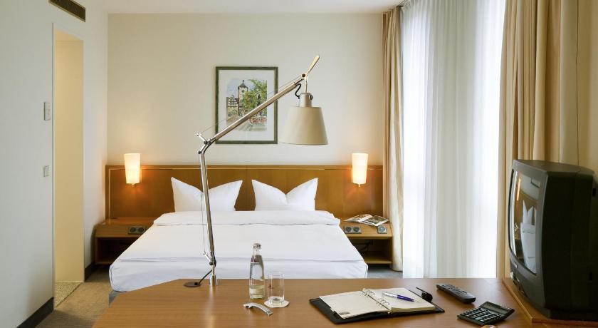صورة Standard Room with 1 Queen-Size Bed 0