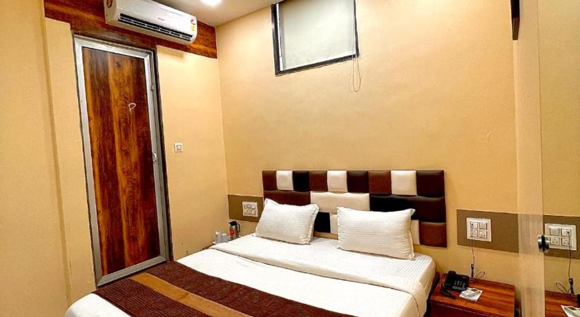 AVIRAHI HOTEL photo