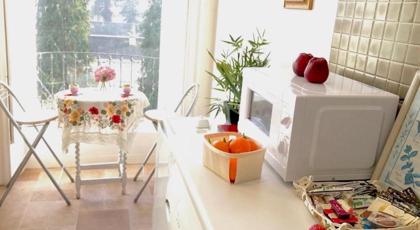 Grosvenor Apartments Bath Great for Families and Groups 80sqm Free parking photo