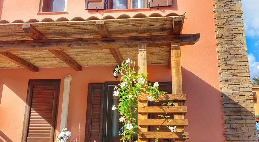 TiLi Apartments via Oristano San Teodoro photo