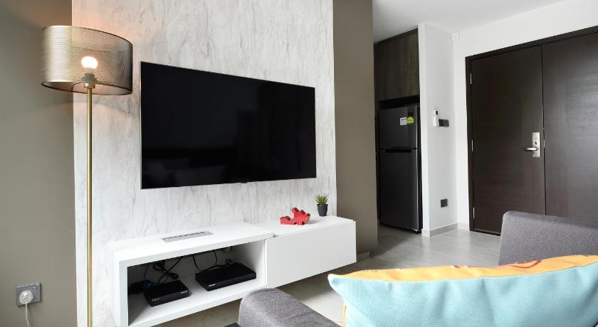 Image of Studio 10