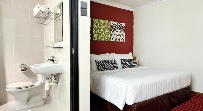 Image of Two-Bedroom Apartment 15
