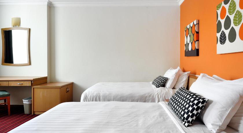Image of Three-Bedroom Apartment 5