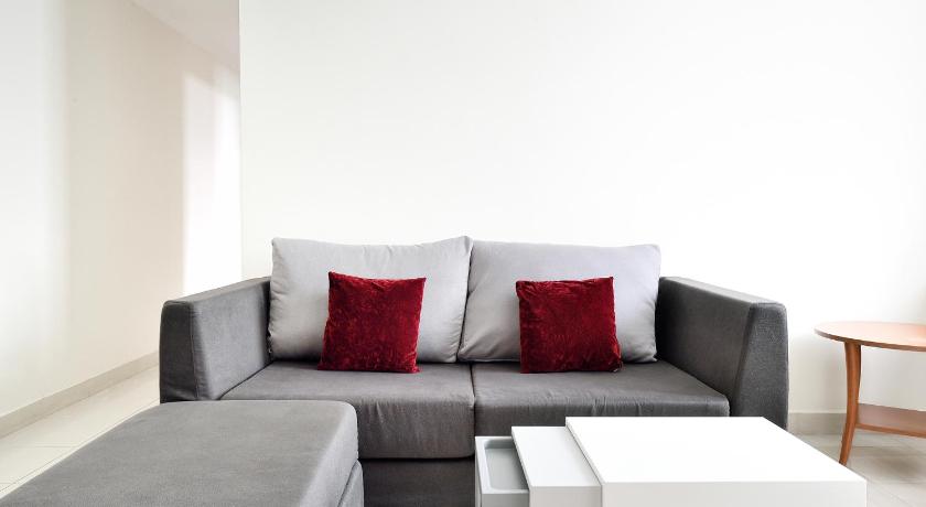 Image of Three-Bedroom Apartment 11