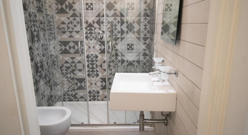 Image of Family Suite 6