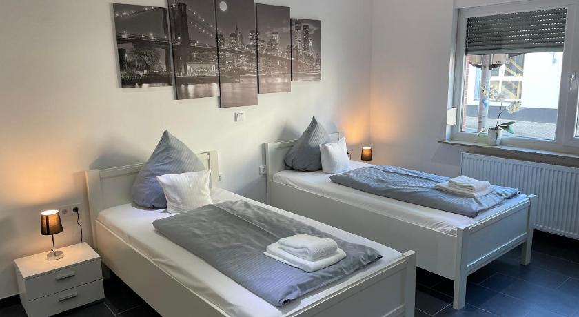 Appartment am Rosenplatz,24 Stunden Check in, Kuche, kostenfreie Parkplatze