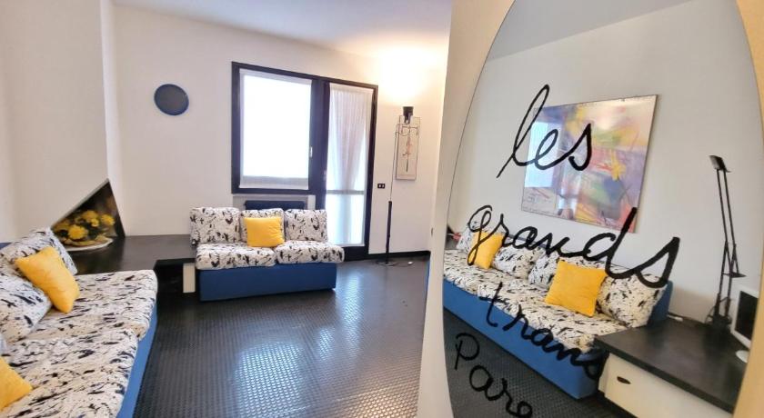 Fancy apartment with huge terrace